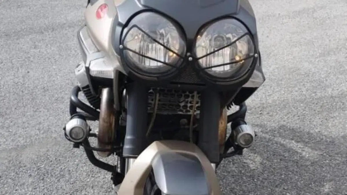 Moto Guzzi Stelvio 1200 NTX (2009 - 10)  (3)