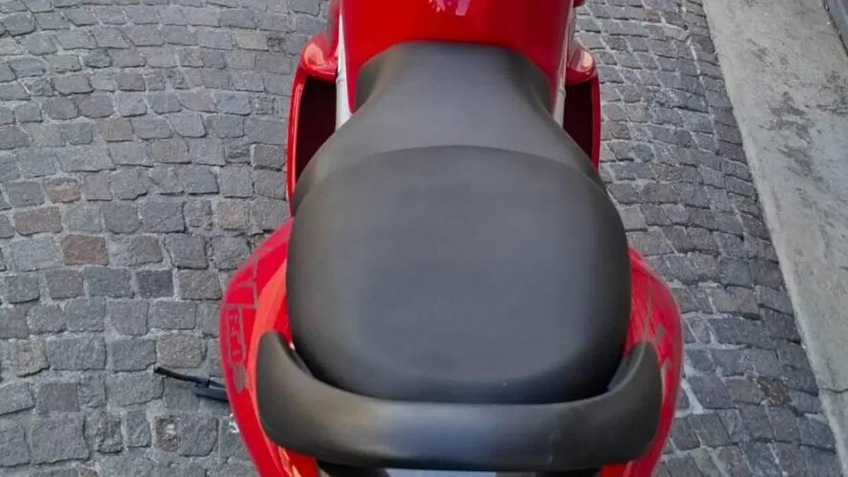 Suzuki SV 650 S (1999 - 02)  (3)