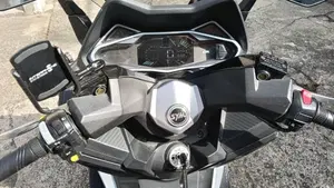 Sym Cruisym 300 (2021 - 24)  (4)