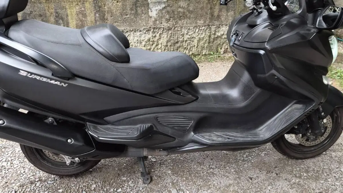 Suzuki Burgman AN 650 Executive ABS (2013 - 17)  (3)
