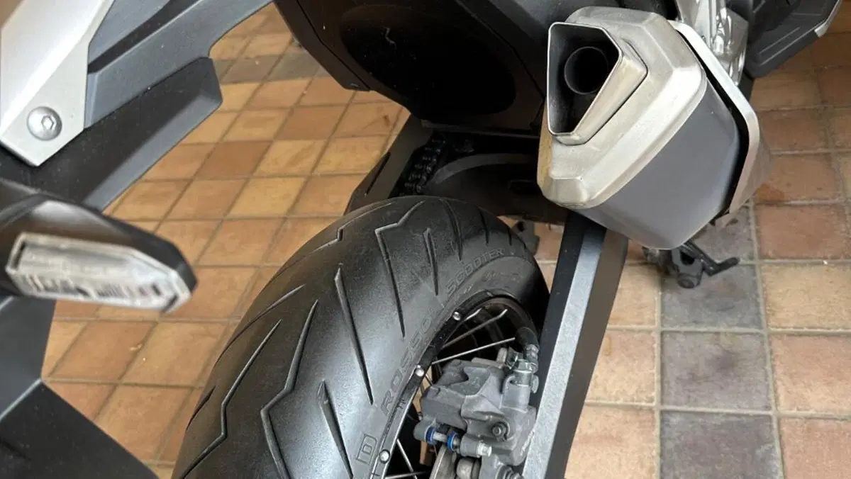 Honda X-ADV 750 (2018 - 20)  (7)