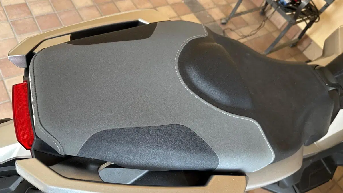 Honda X-ADV 750 (2018 - 20)  (11)
