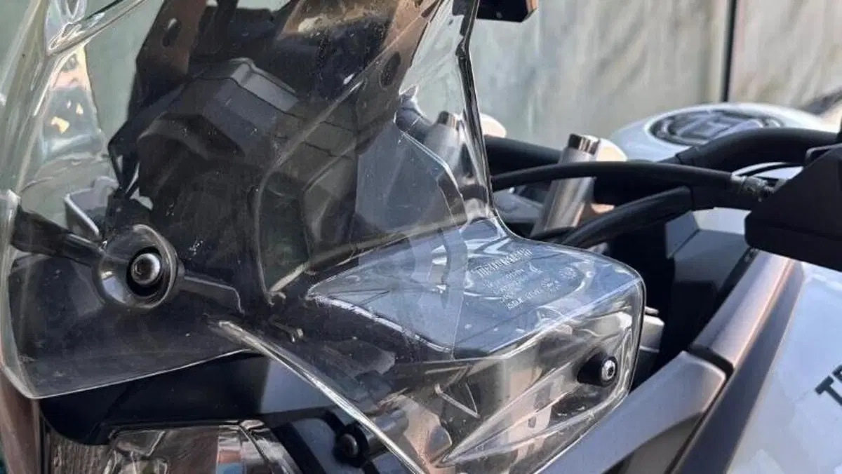 Triumph Tiger 800 XCx (2017 - 18)  (6)