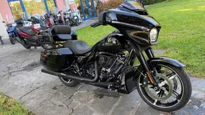 Harley-Davidson Street Glide (2024 - 26)  (5)