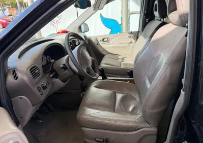 Chrysler Grand Voyager Grand Voyager 2.5 CRD cat Limited (10)