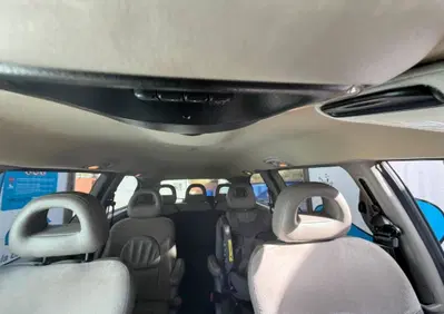 Chrysler Grand Voyager Grand Voyager 2.5 CRD cat Limited (11)