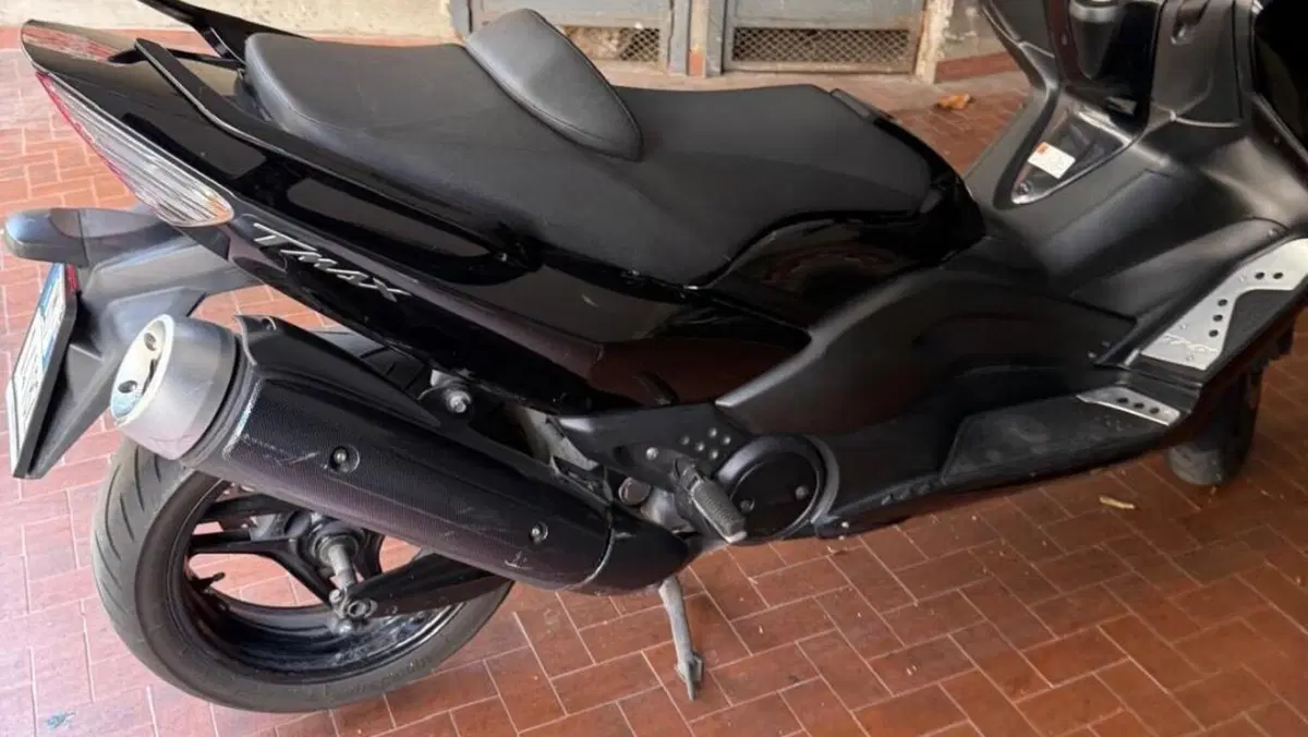 Yamaha T-Max 500 (2008 - 12)  (2)
