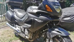 Honda   (3)