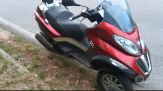 Piaggio MP3 400 Touring (2011 - 12) usata