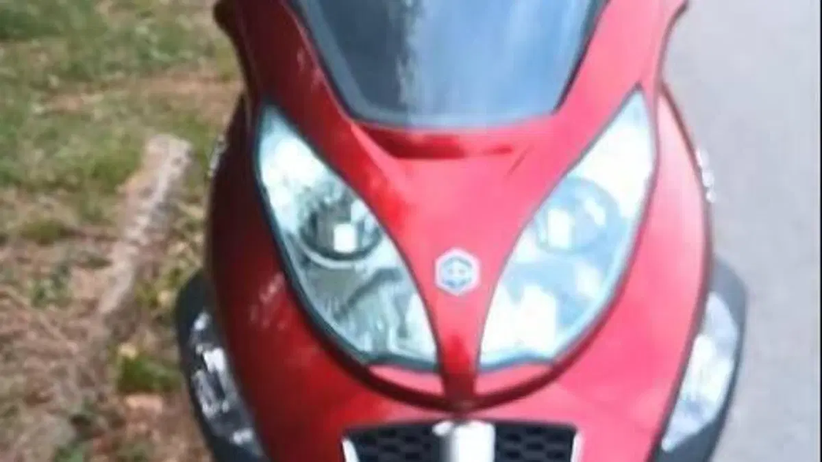 Piaggio MP3 400 Touring (2011 - 12)  (3)