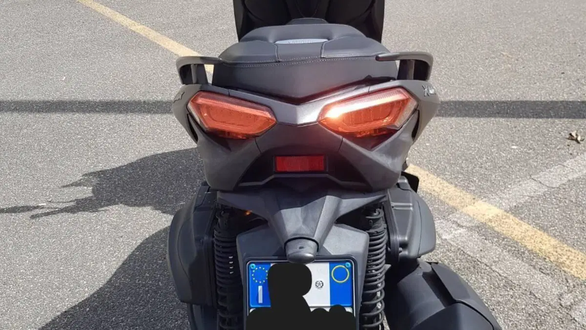 Yamaha X-Max 400 ABS (2017 - 20)  (3)