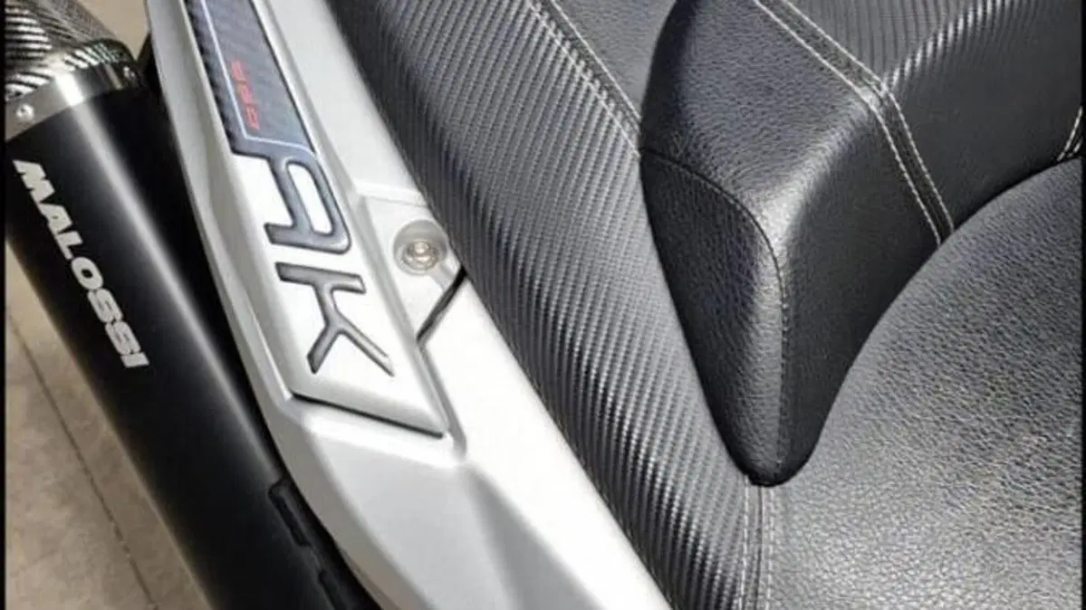 Kymco AK 550 (2017 - 19)  (3)