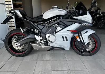 CFMOTO 675SR-R (2025 - 26) - Annuncio 10095619