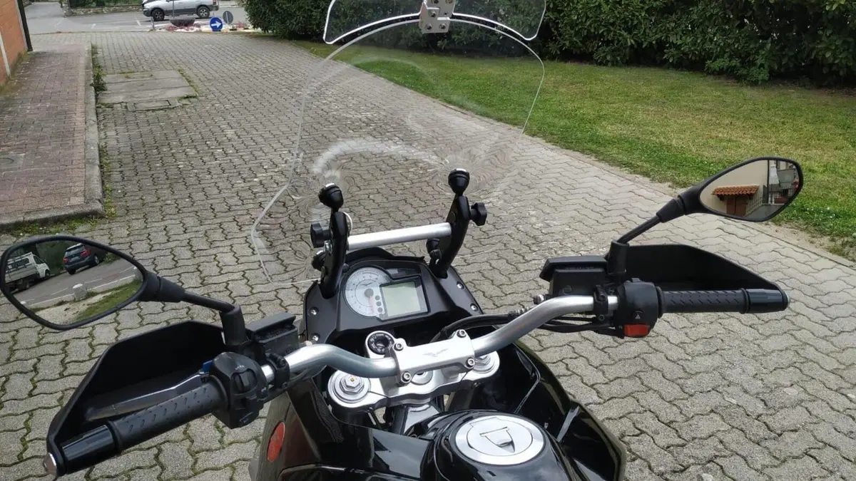 Moto Guzzi Stelvio 1200 4V (2008 - 10)  (3)