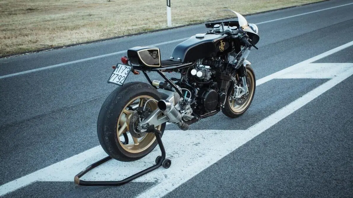 Honda CB 750 (1980 - 84) FD-KZ-CD  (5)