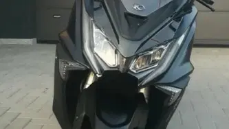Kymco AK 550 (2017 - 19) usata