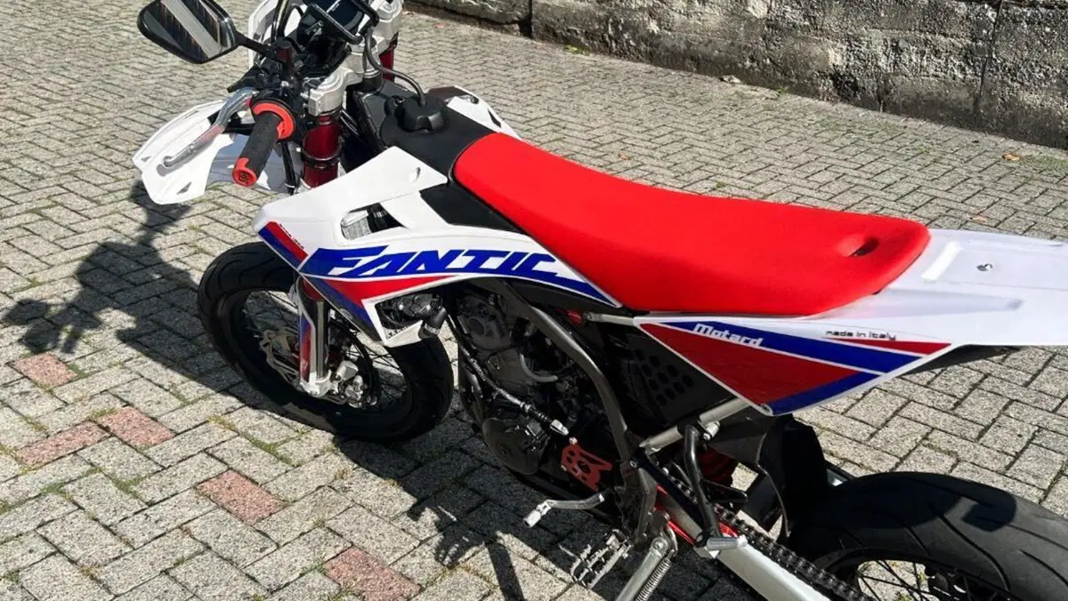 Fantic Motor Motard 250 M Casa 4t (2017)  (4)