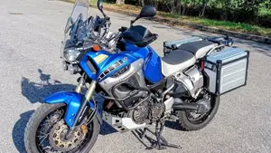 Yamaha XT1200Z Super Ténéré First Edition (2010 - 11) 