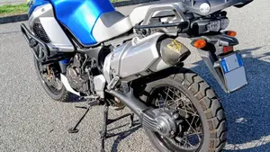 Yamaha XT1200Z Super Ténéré First Edition (2010 - 11)  (5)