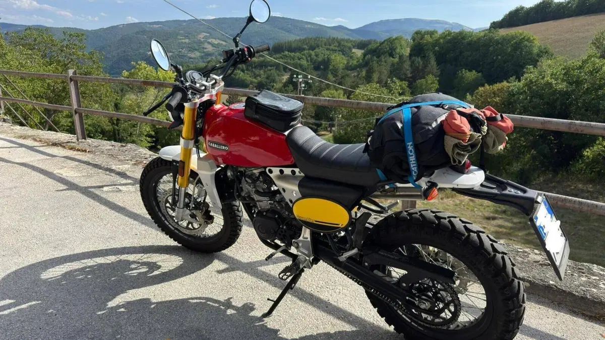 Fantic Motor Caballero 125 Scrambler (2021 - 23)  (2)
