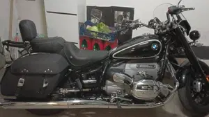 Bmw R 18 Classic (2021 - 24)  (2)