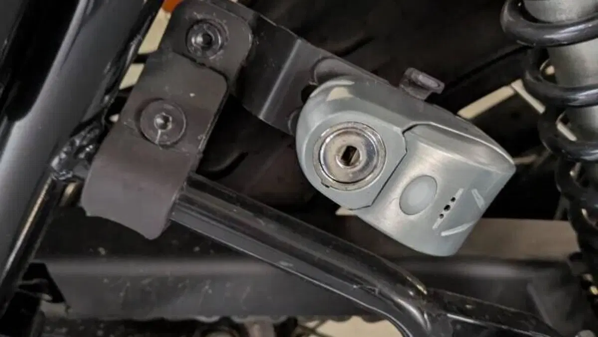Royal Enfield Interceptor 650 (2021 - 26)  (8)