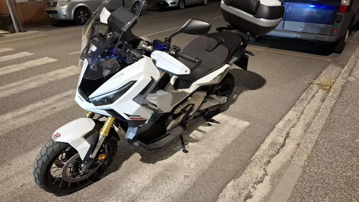 Honda X-ADV 750 Adventure (2025 - 26)  (4)