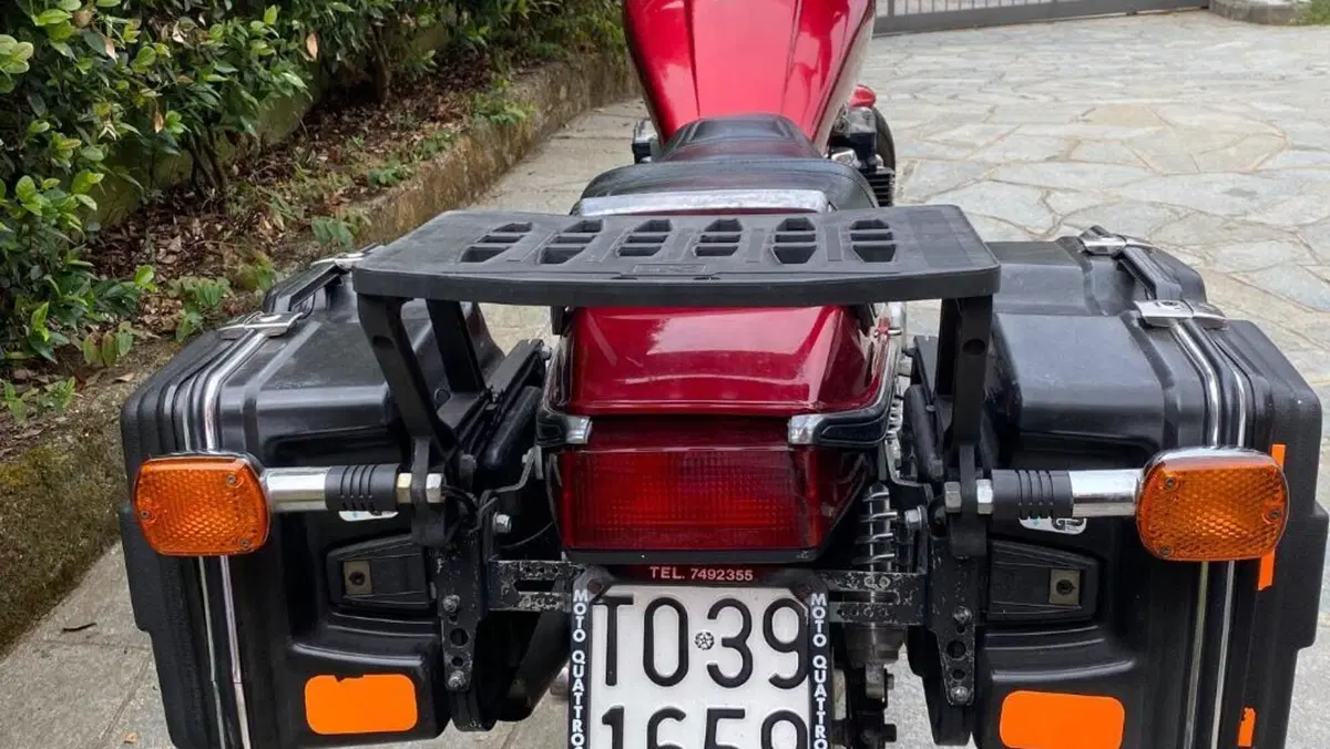 Honda   (2)