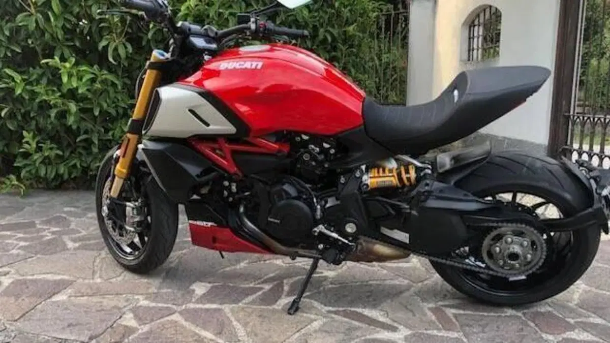 Ducati Diavel 1260 S (2019 - 20)  (8)