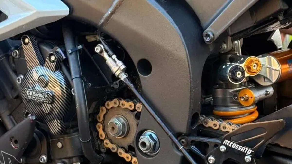 Yamaha YZF R1 (2007 - 08)  (5)