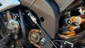Yamaha YZF R1 (2007 - 08)  (5)