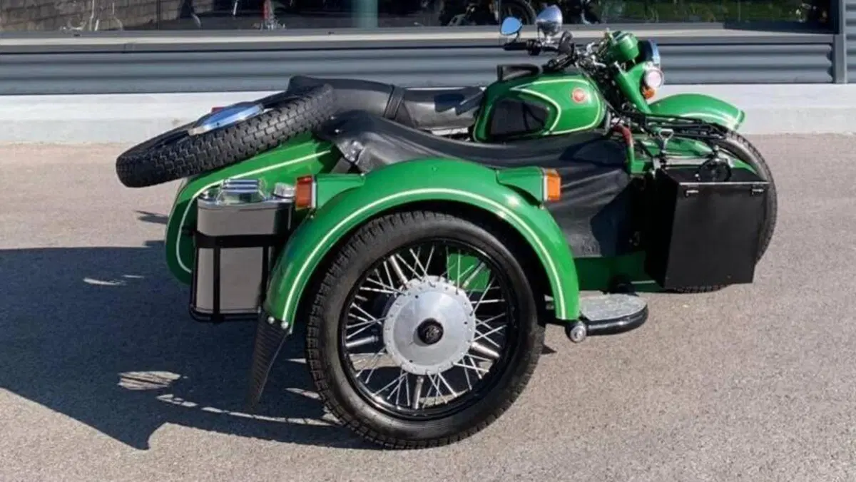 Dnepr MT 11 Sidecar  (9)