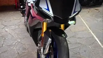 Yamaha YZF R1 M (2015 - 16) usata