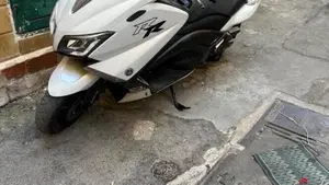 Yamaha T-Max 530 (2015 - 16) 