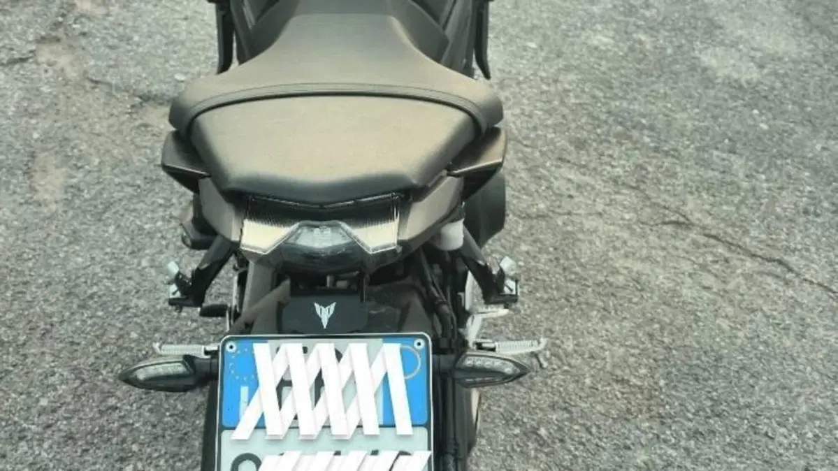 Yamaha MT-09 (2017 - 20)  (3)