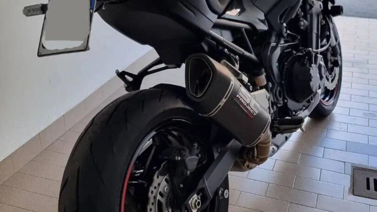 Kawasaki Z 900 (2021 - 24)  (2)
