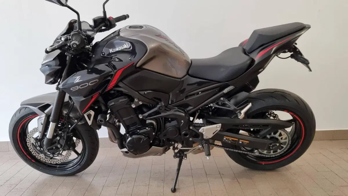 Kawasaki Z 900 (2021 - 24)  (6)