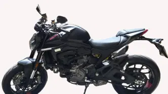 Ducati Monster 937 (2021 - 25) usata