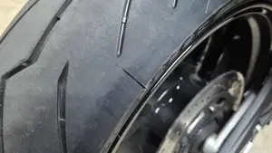 Ducati Monster 937 (2021 - 25)  (4)