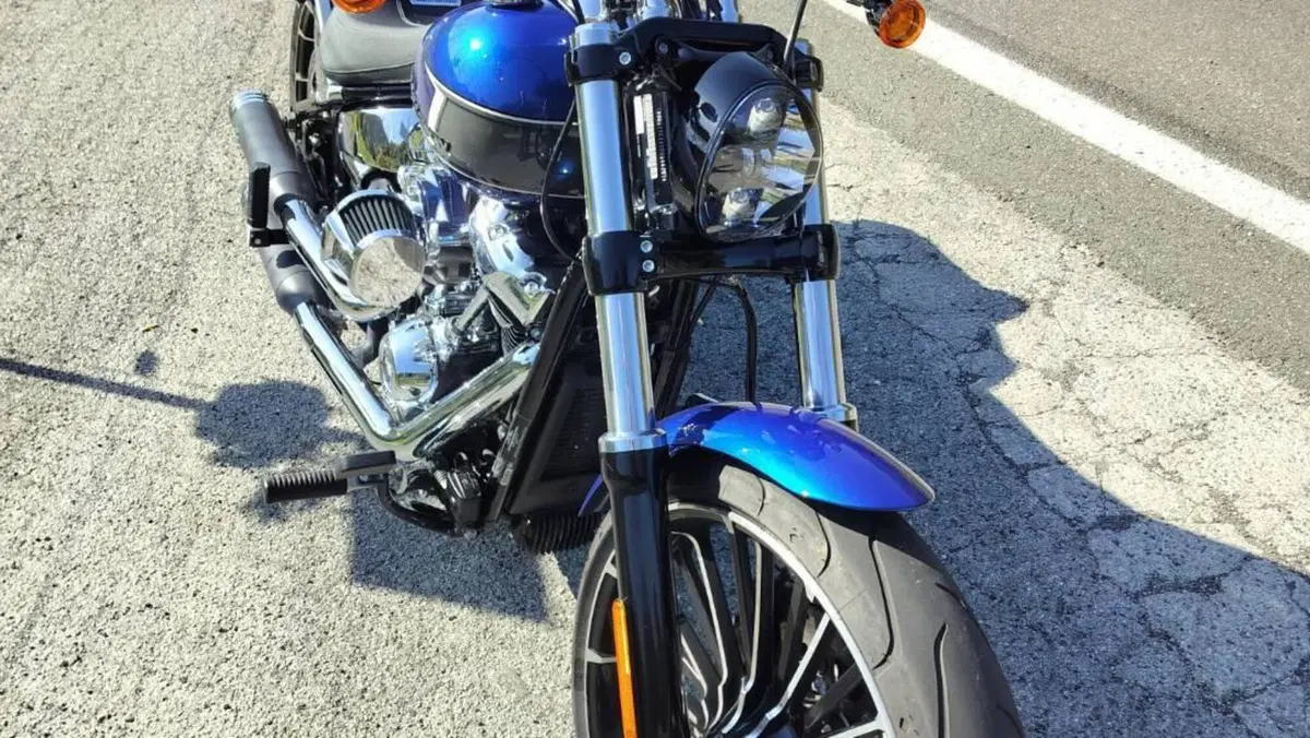 Harley-Davidson Breakout 117 (2023 - 24)  (2)