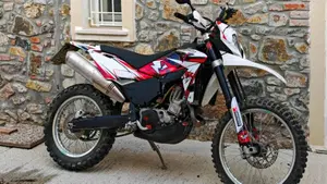 Husqvarna TE 630 (2010 - 13)  (2)