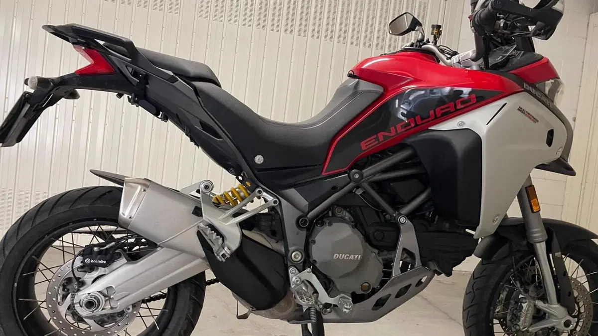 Ducati Multistrada 1200 Enduro (2016 - 18)  (4)