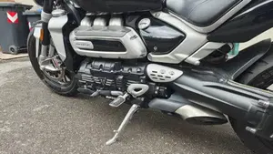 Triumph Rocket 3 R (2019 - 20)  (6)