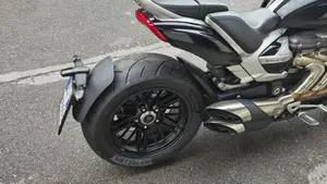 Triumph Rocket 3 R (2019 - 20)  (8)