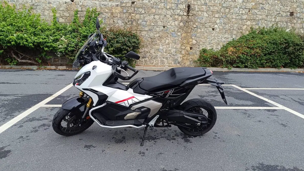 Honda X-ADV 750 DCT (2021 - 24)  (2)