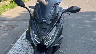 Kymco AK 550 (2017 - 19) usata