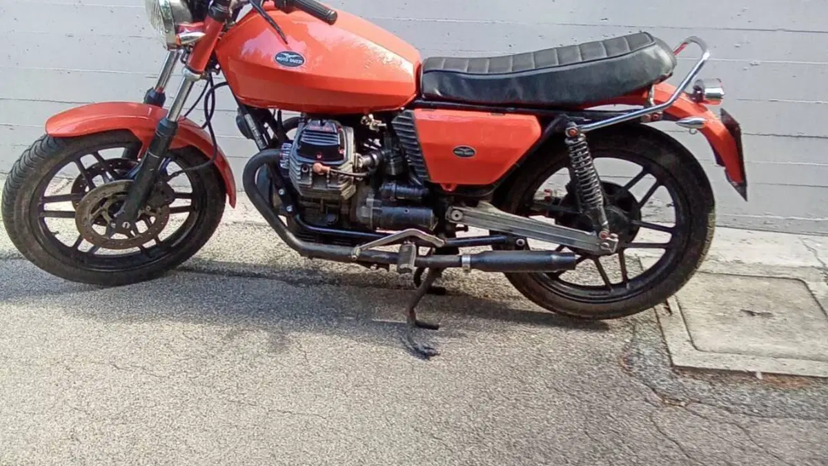 Moto Guzzi V 35 II (1981 - 86)  (5)