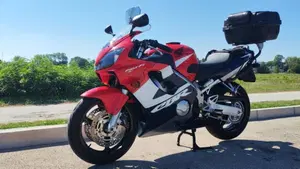 Honda CBR 600 F (2001 - 06)  (5)