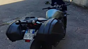 Yamaha FZ1 Fazer (2006 - 16)  (8)
