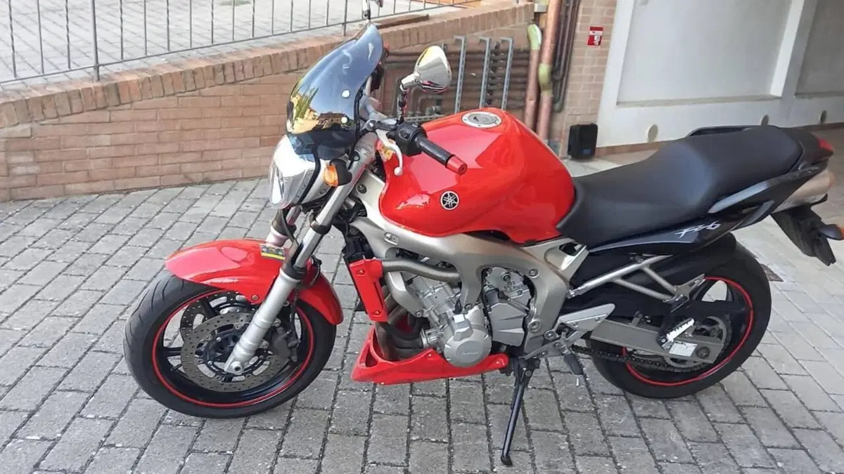 Yamaha FZ6 (2004 - 07) 